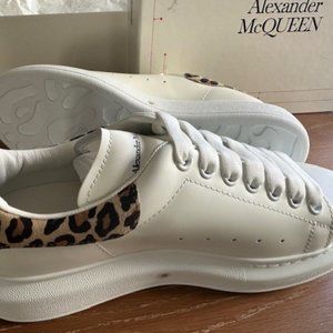 Alexander McQueen New Sneakers (Size 41)